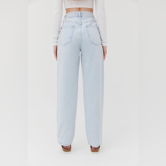 BDG Urban Outfitters High-Rise Baggy Jeans Bleached Light Wash 90’s Skater 28 - Picture 2 of 15
